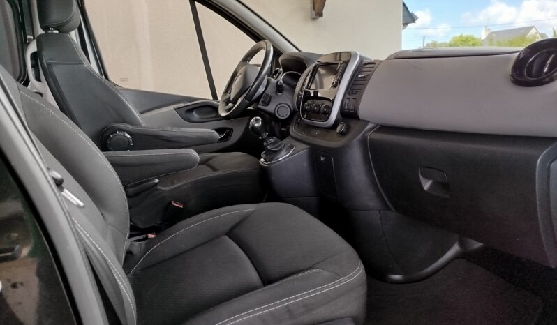 RENAULT TRAFIC III 2015 complet