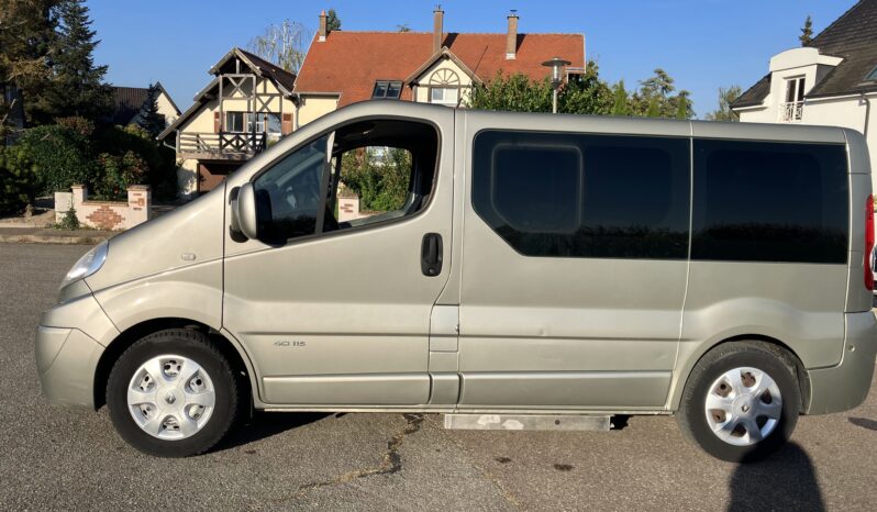 RENAULT TRAFIC 2013 complet