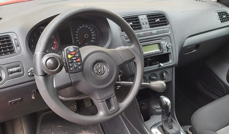 VOLKSWAGEN POLO 2011 complet