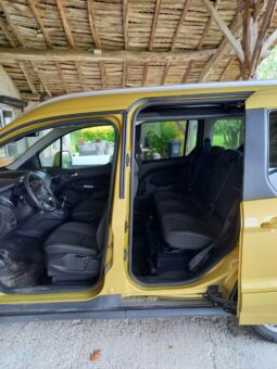 FORD TOURNEO CONNECT 2015