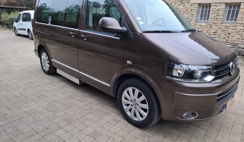 VOLKSWAGEN TRANSPORTER 2010 complet